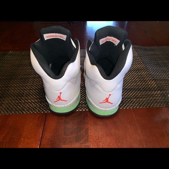 Jordan 5s - Picture 3 of 5